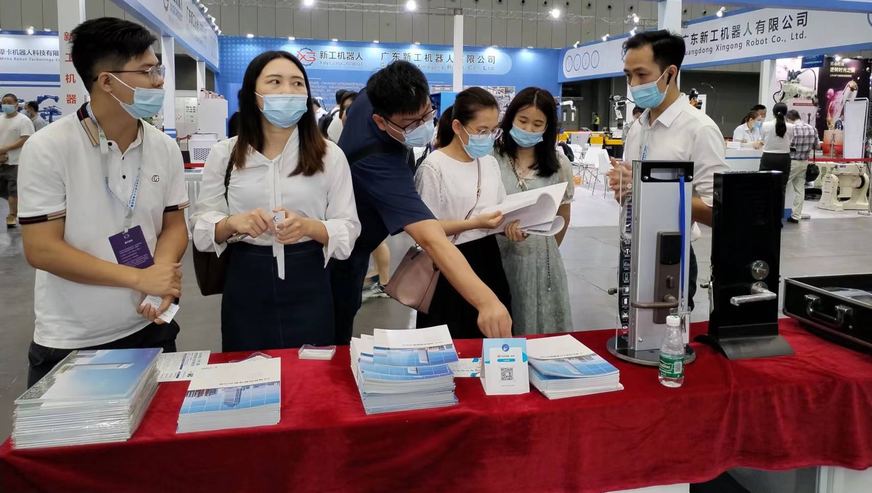 快讯 | 共赢智能时代，太阳成城集团物联亮相第二届中国（佛山）智能机器人博览会